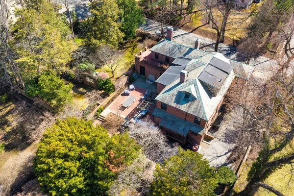39 WORTHINGTON RD