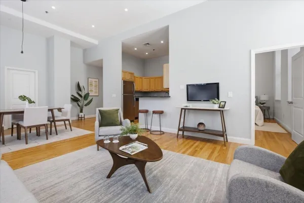 11 WYMAN ST 2B