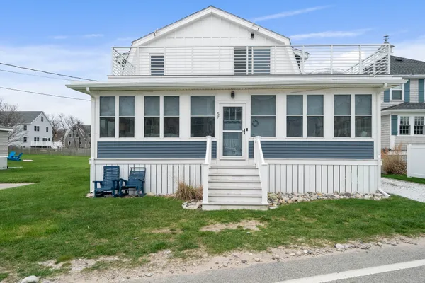 57 OCEANSIDE DR