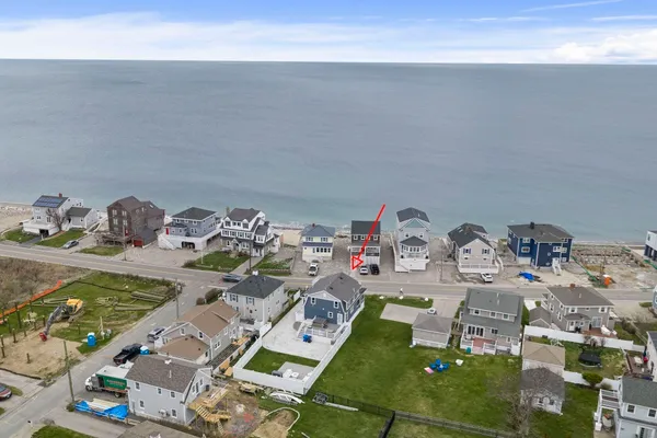 57 OCEANSIDE DR