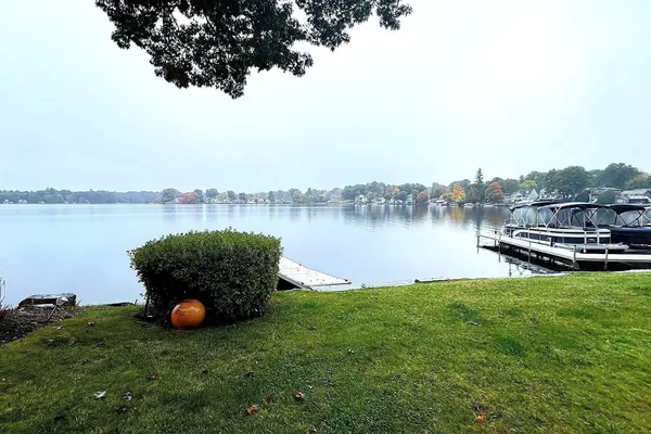22 UNION POINT RD WEBSTER LK 22