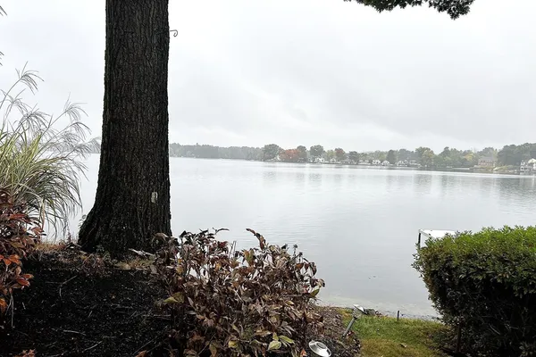 22 UNION POINT RD WEBSTER LK 22