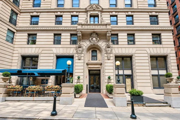 21 BEACON ST 3K