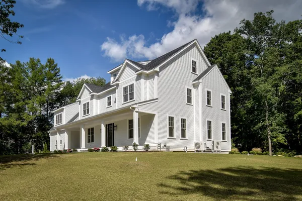 26 VALLEY RD