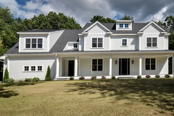 26 VALLEY RD