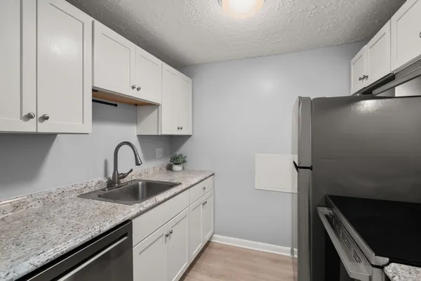 135 GROVE ST 111