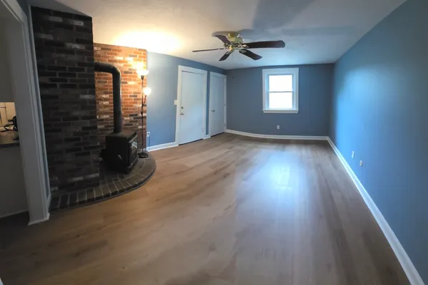 165 NORTON AVE 5