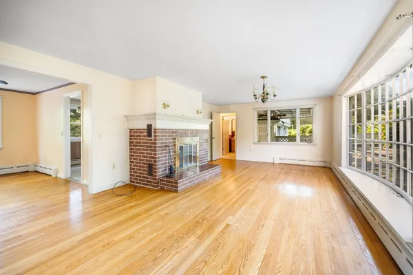 45 INDIAN HILL RD
