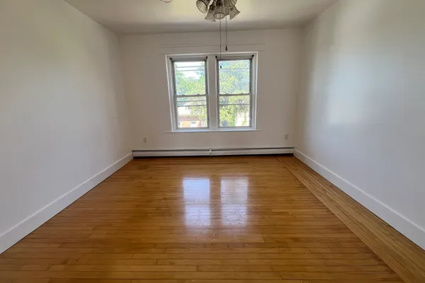 29 IRVING ST 8