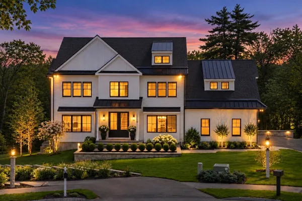 15 SPRING HILL FARM RD