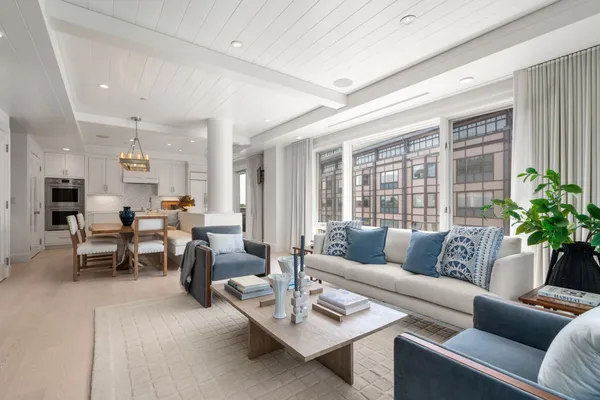50 BATTERY ST 401/501