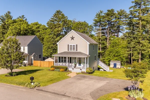 44 BROOKSIDE DR 44