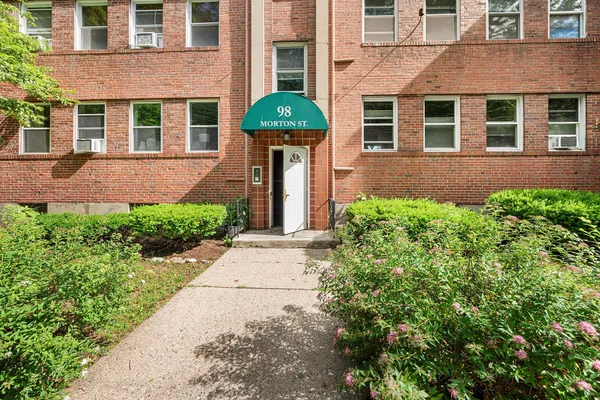 98 MORTON ST 57