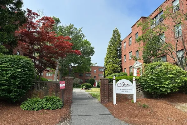 101 NAHANT ST 3