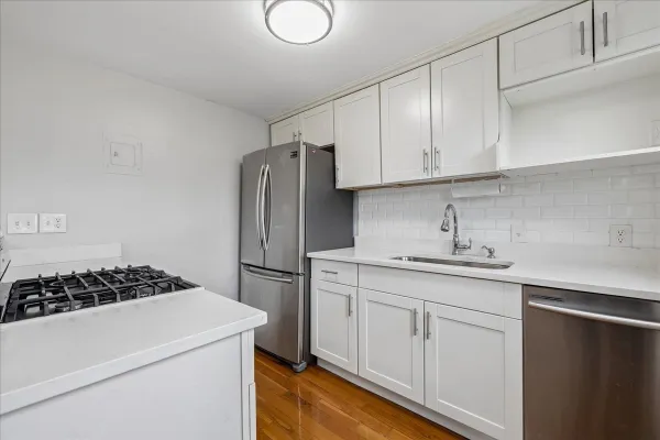 48 NEWMAN RD 48