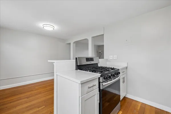 48 NEWMAN RD 48