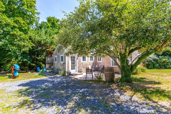 319 S ORLEANS RD 2