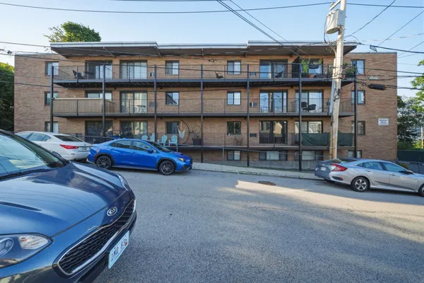 10 COFFEY ST 25