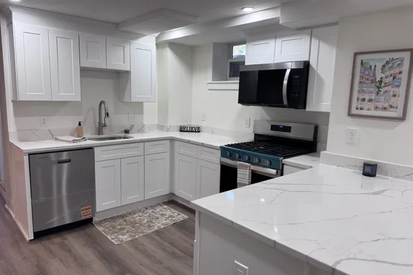 40 HIGHLAND AVE 8