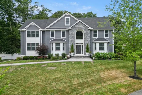 20 LISA LN