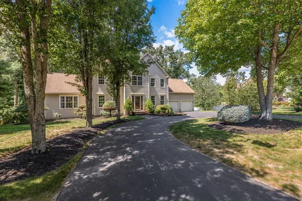90 NORTHRIDGE DR