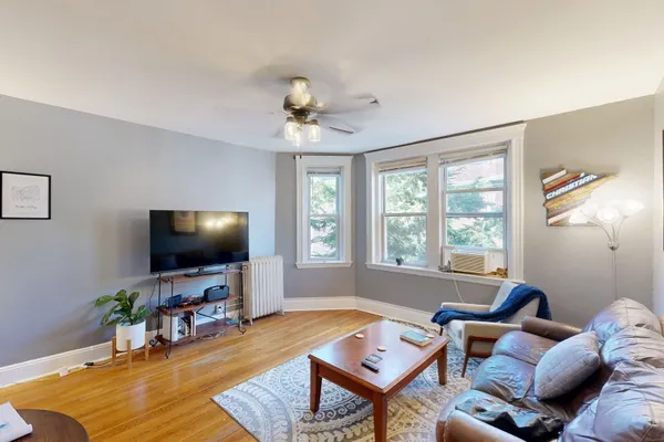 19 SHORT ST 6