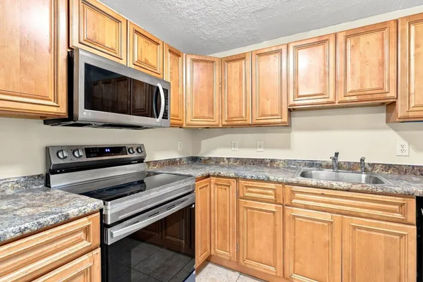80 STANTON ST 2