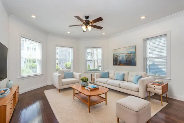 18 KITTREDGE ST 1