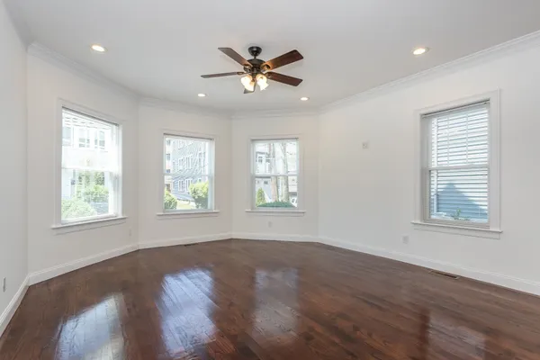 18 KITTREDGE ST 1