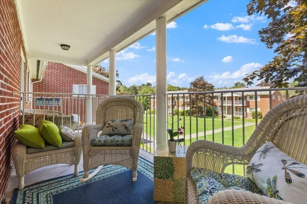 25 BAYBERRY DR 3
