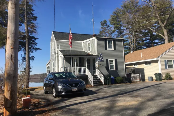 10 LAKE ATTITASH RD