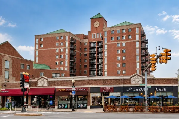 15 N BEACON 303