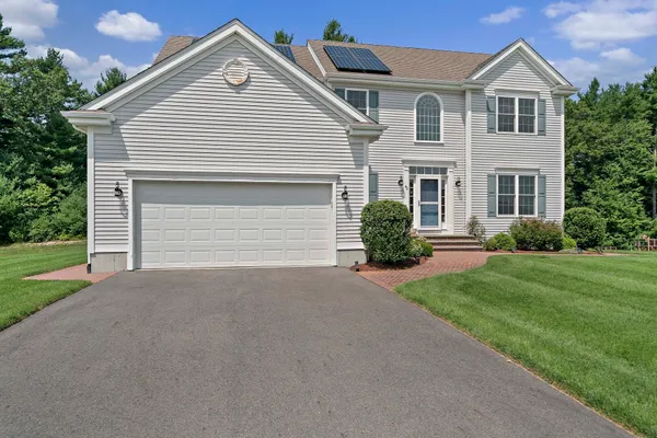 42 MAGNOLIA WAY