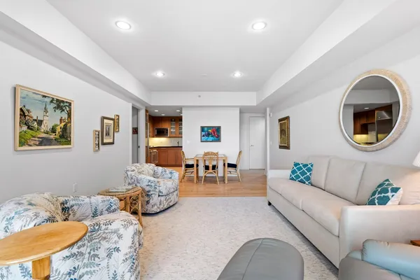 505 TREMONT ST 613