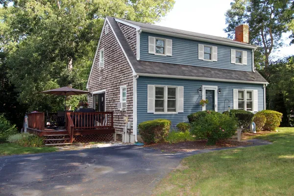 99 BRENTWOOD CIR