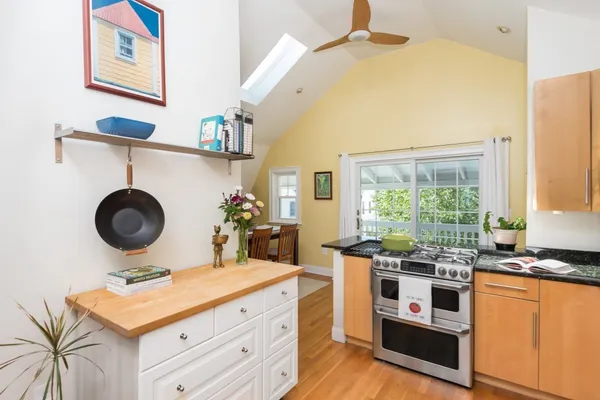 11 VARNUM ST 3