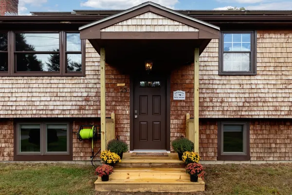23 CRANBERRY CIR