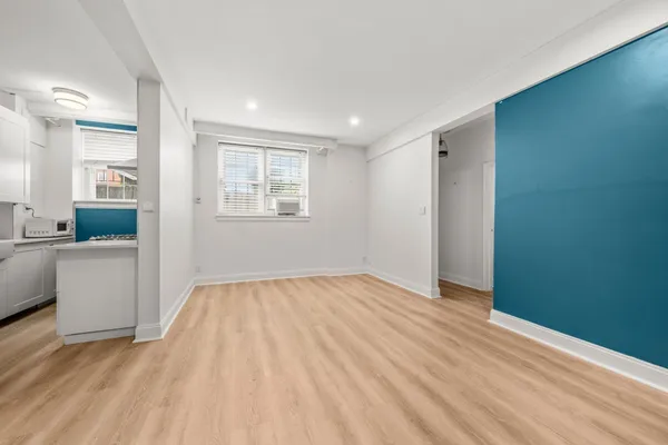 33 LENNON CT 43