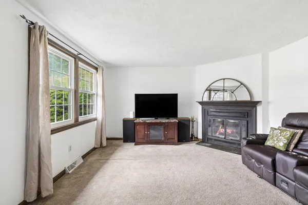 47 PRESCOTT DR 47