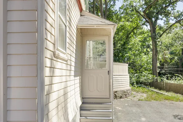 56 VINTON ST 3