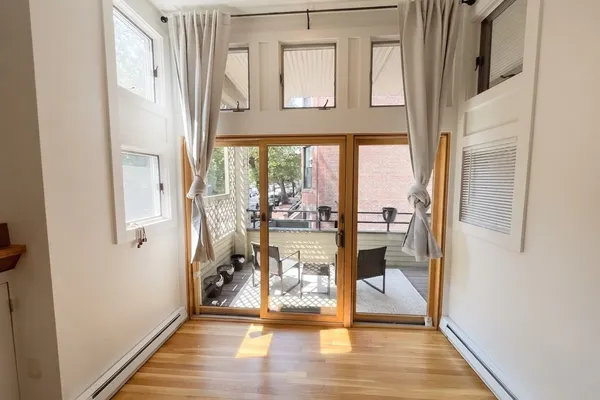 24 DARTMOUTH ST 2