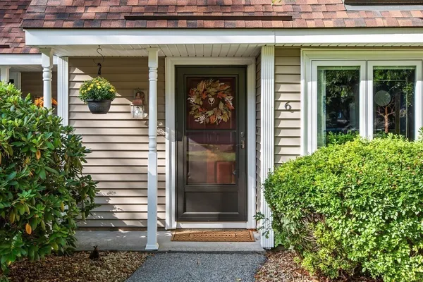 66 PLEASANT ST 6