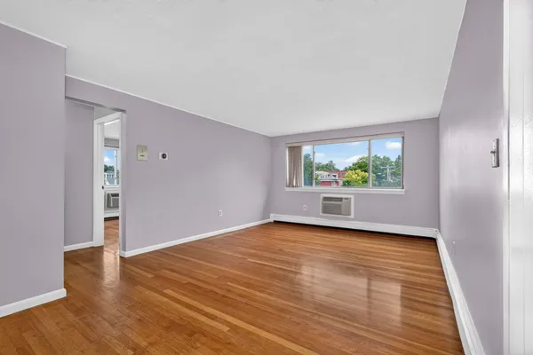 2192 MASS AVE 2-2