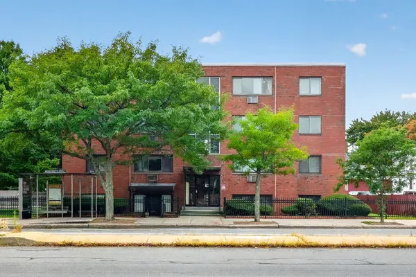 2192 MASS AVE 2-2