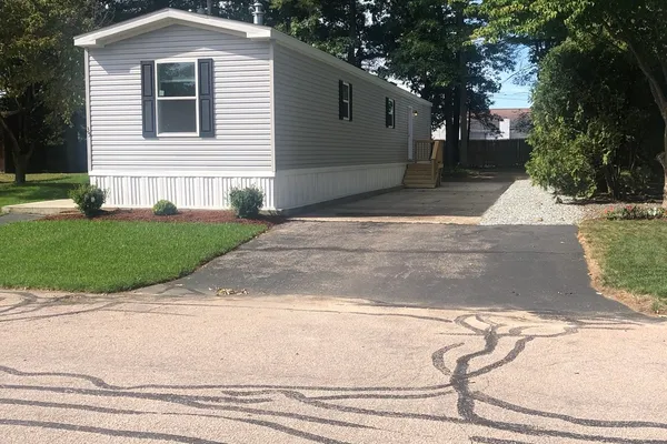 35 WOODCHIP SQ