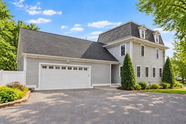 80 PLEASANT ST 80