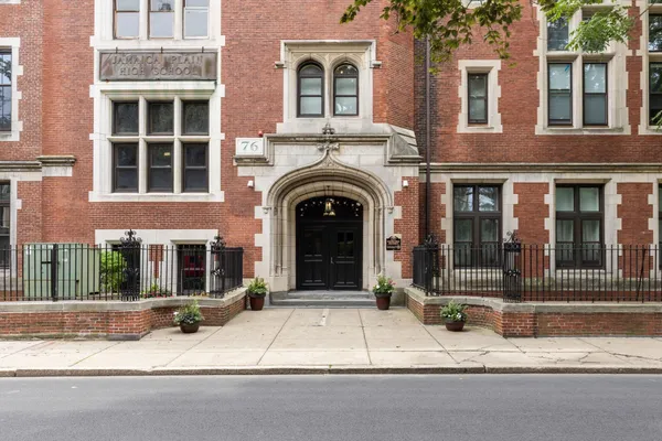 76 ELM ST 203