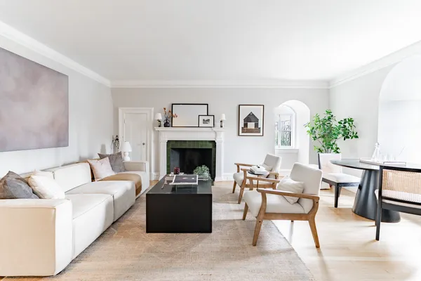334 BEACON ST 10