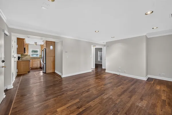 148 NEWTON ST 2