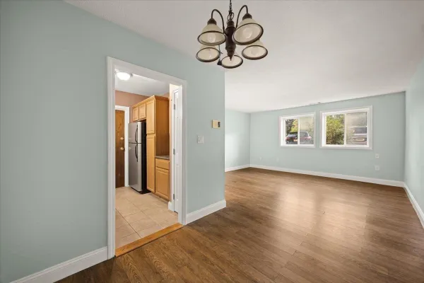 97 COLONEL BELL DR 1